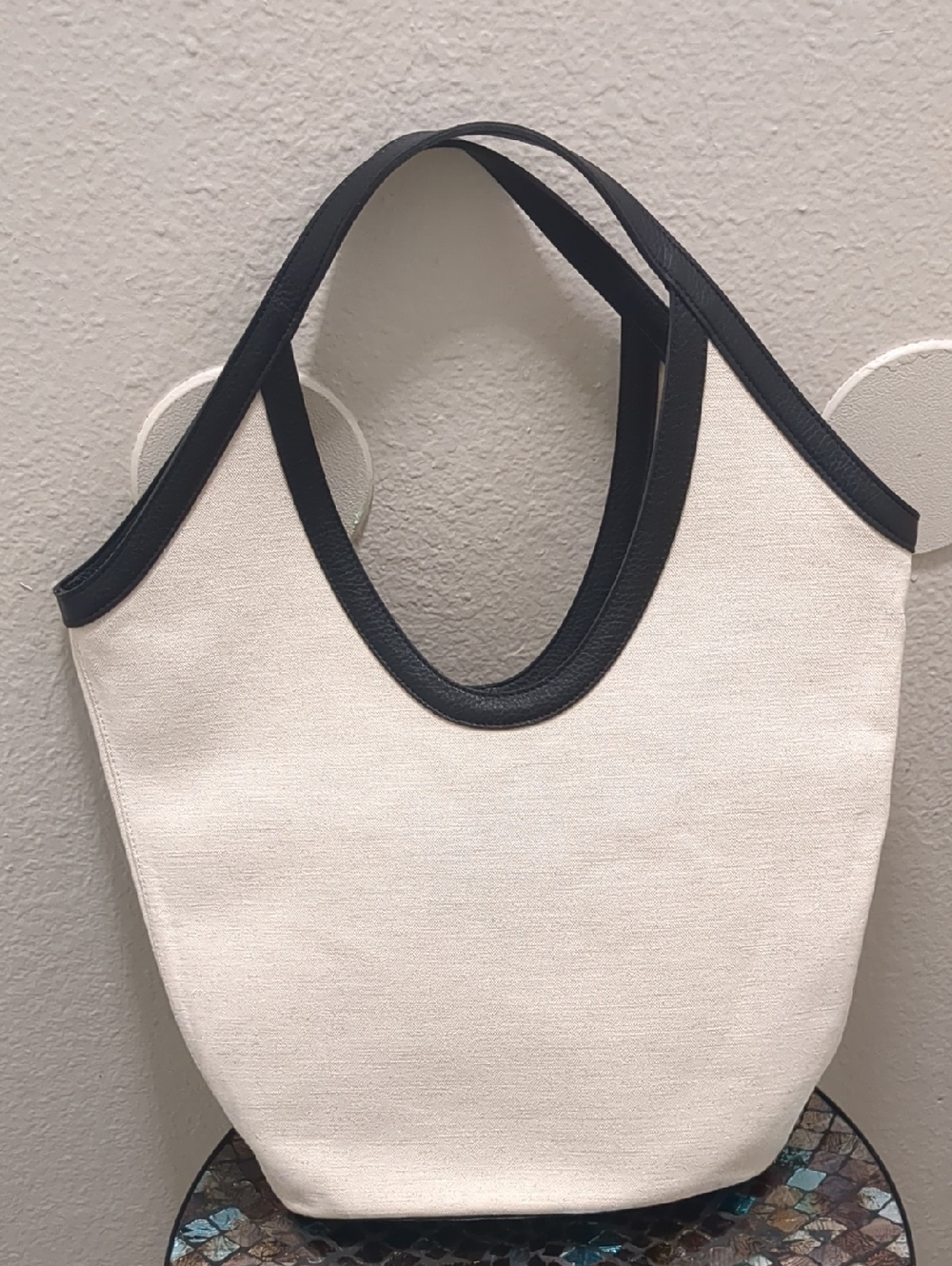 NWOT, Banana Republic Canvas Tote Bag with Black Trim - Women's Shoulder Bag